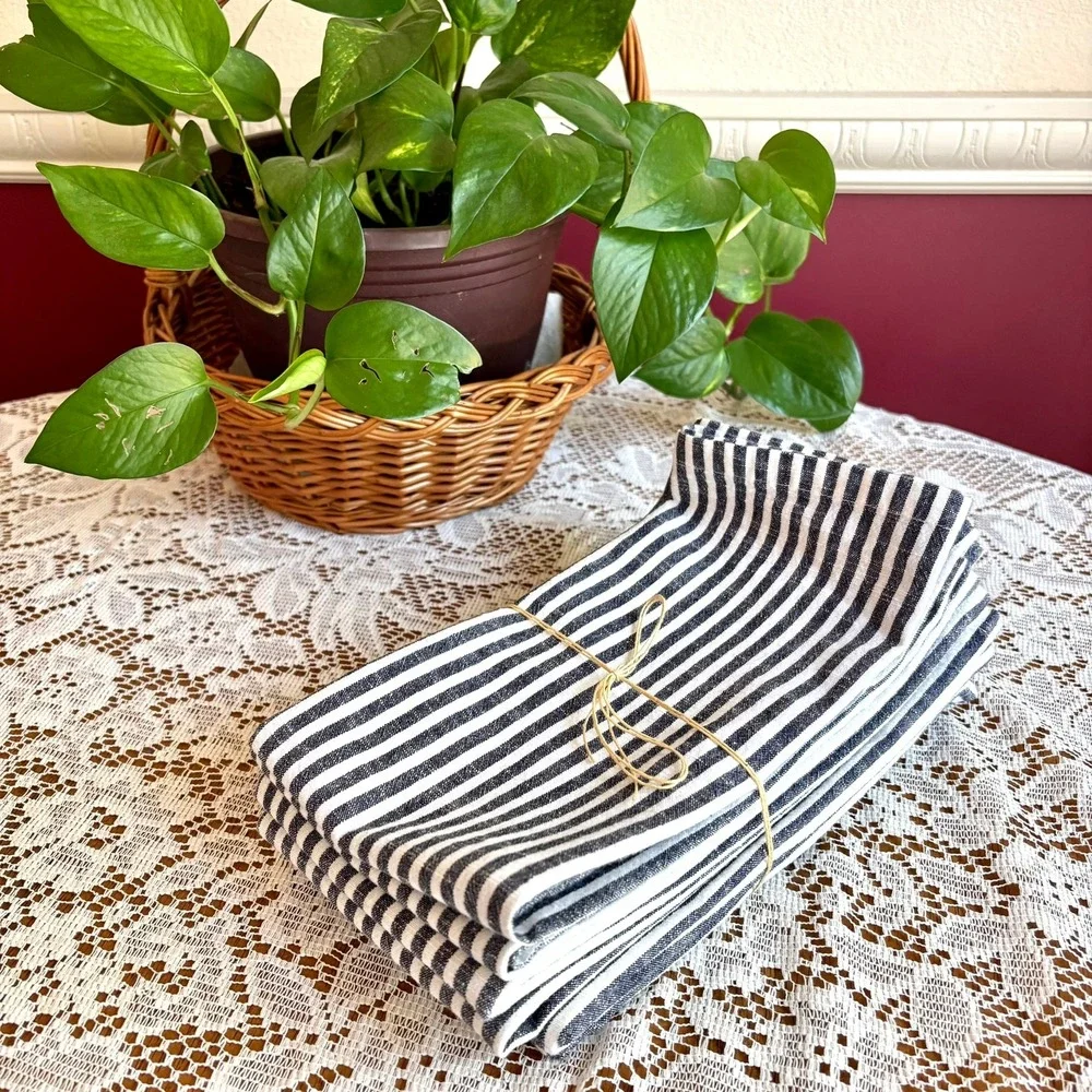 Pier 1 Imports Navy White Stripe 100% Cotton Cloth Napkins 8pc Farmhouse Coastal